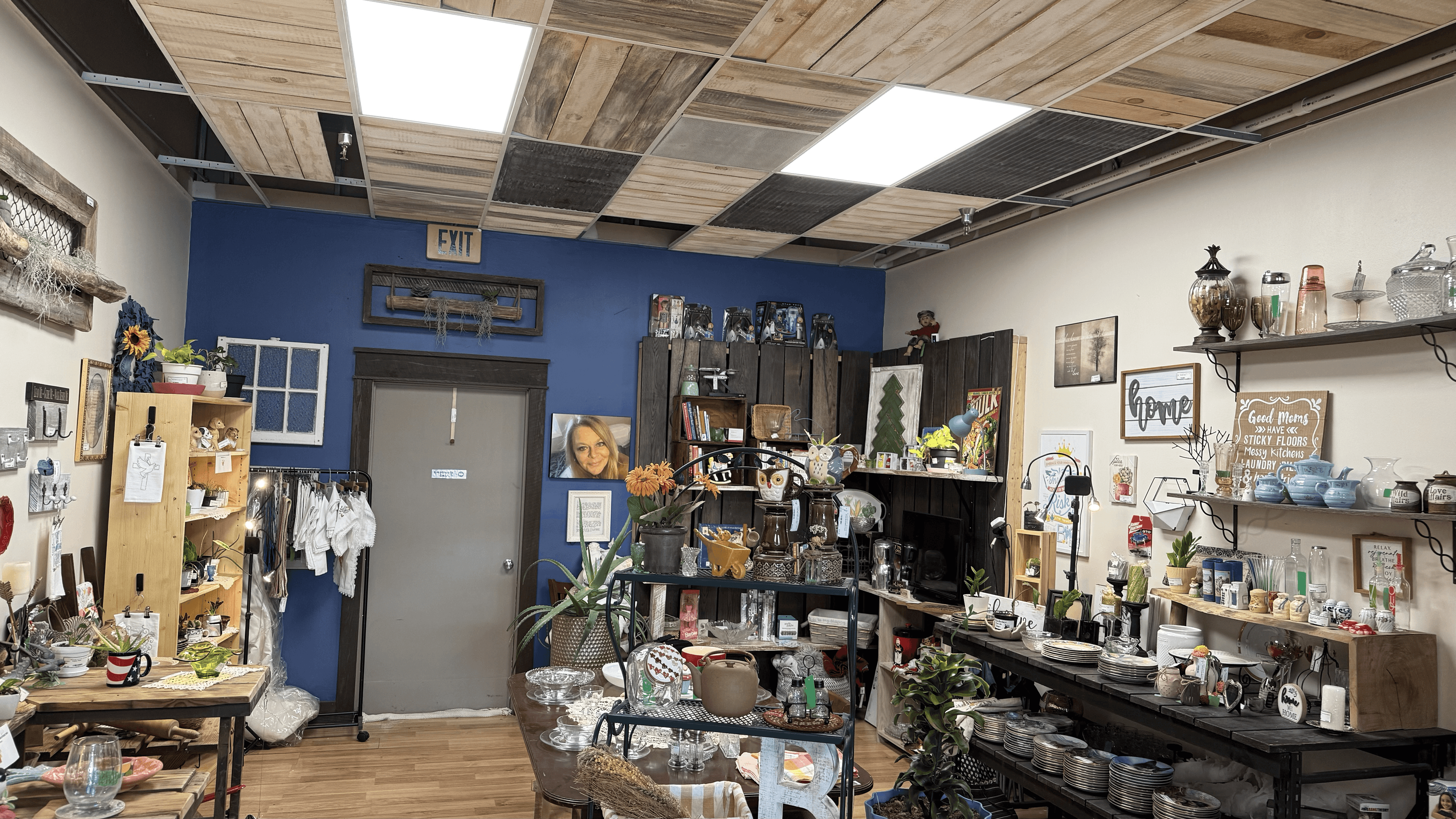 Resale & Antiques